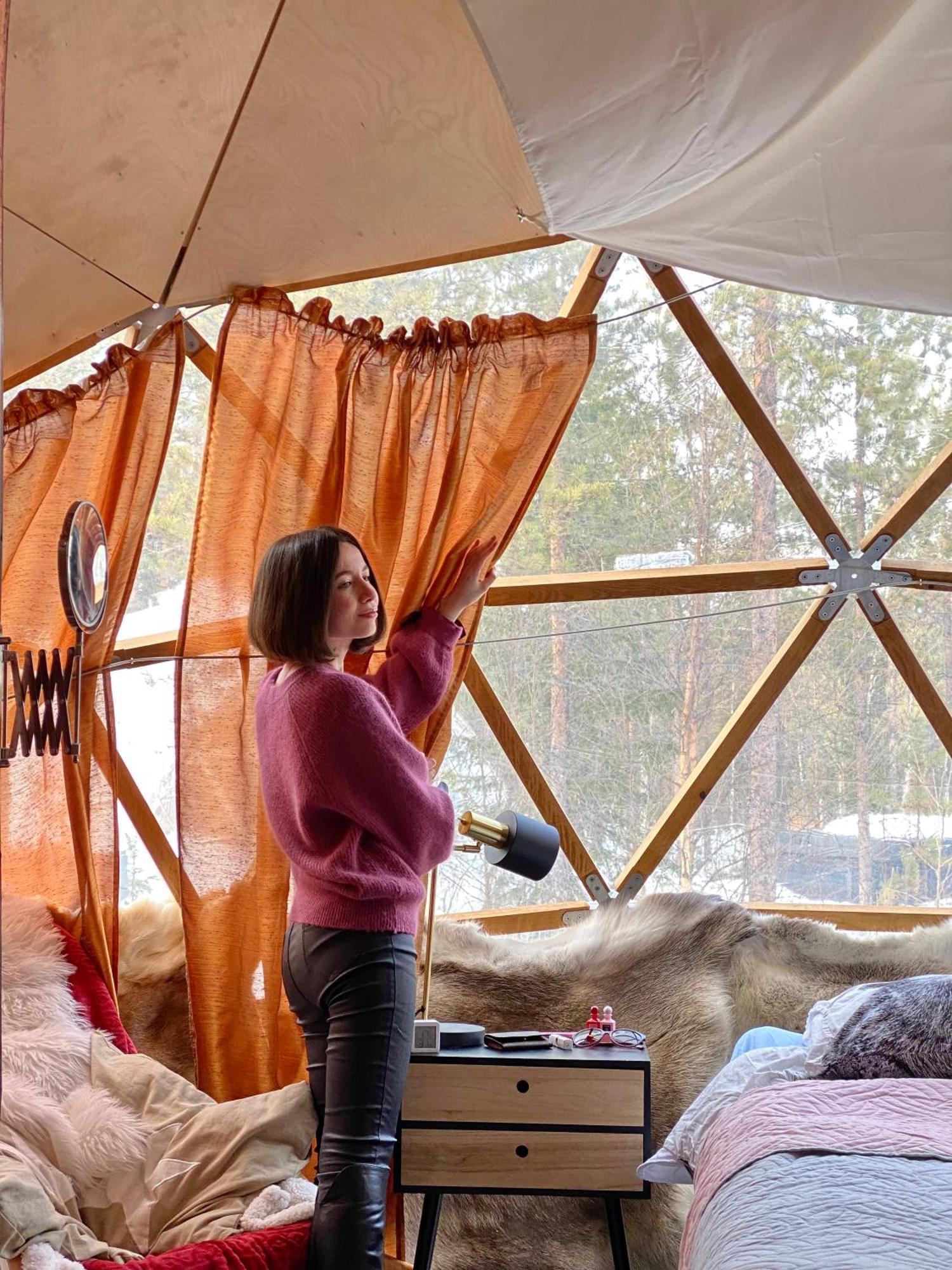 Aurora Igloo Fireplace-Heated Tents In A Secret Forest With Private Jacuzzi And Shared Sauna Bathroom And Dog Friendly Рованиеми Екстериор снимка
